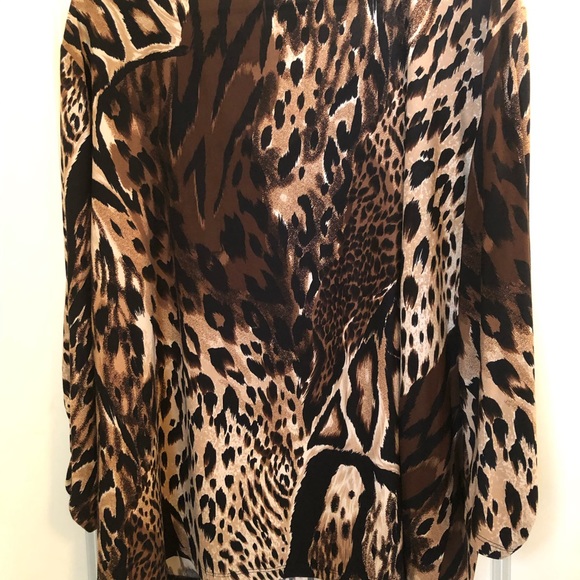 Peter Nygard Animal print blouse - Picture 3 of 3